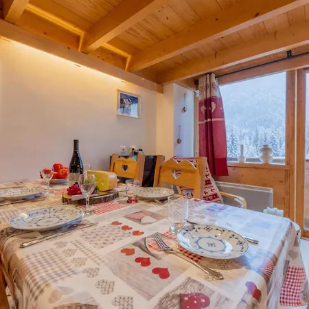 Grand Roc - Campanules 325 - Happy * Chamonix